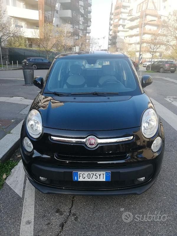 Usata Fiat 500L Pop Star 95 CV (69 kW) 2016 Nero Monovolume