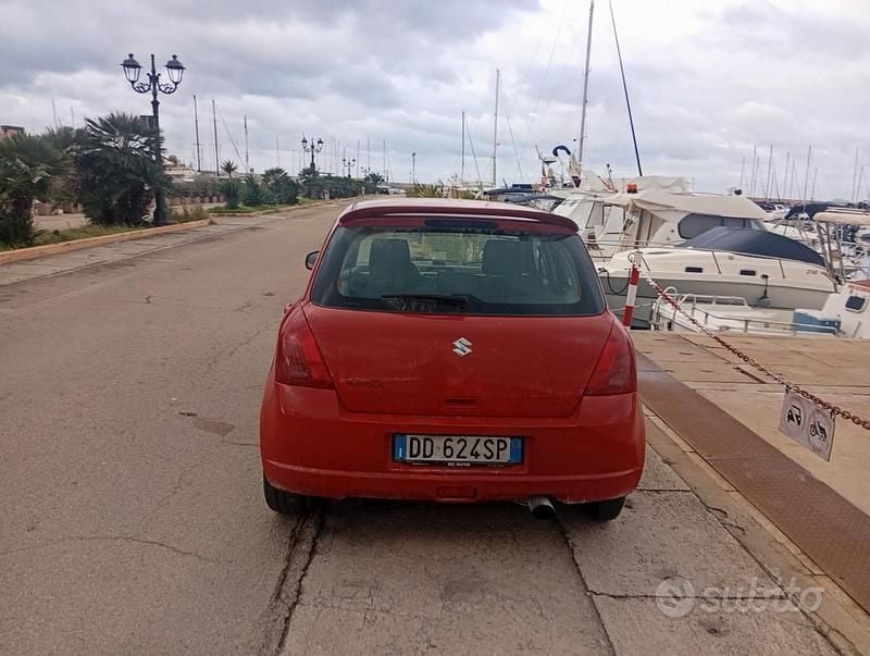 Usata Suzuki Swift 92 CV (67 kW) 2005 Utilitaria