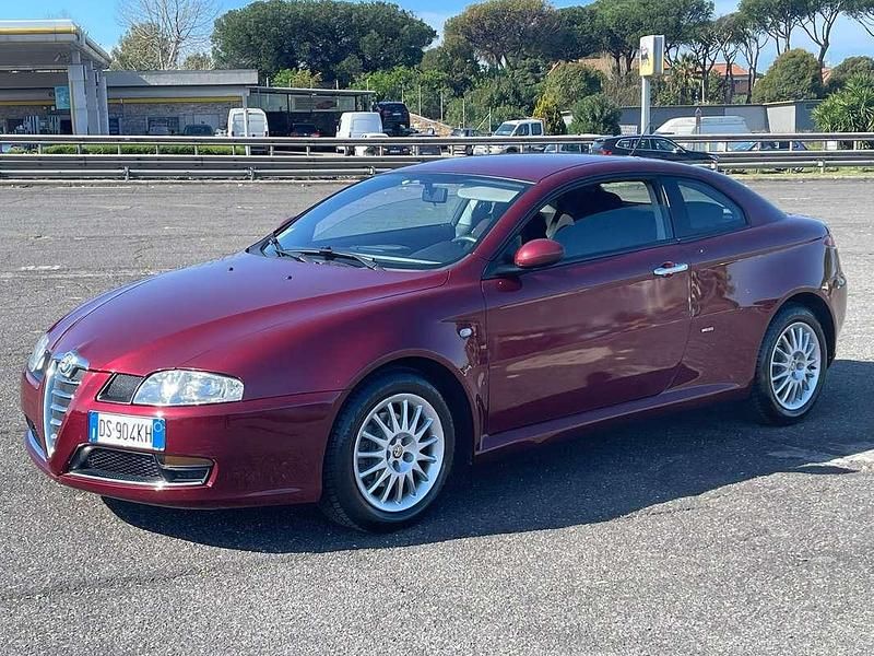 Usata Alfa Romeo GT Progression 140 CV (102 kW) 2008 Coupé