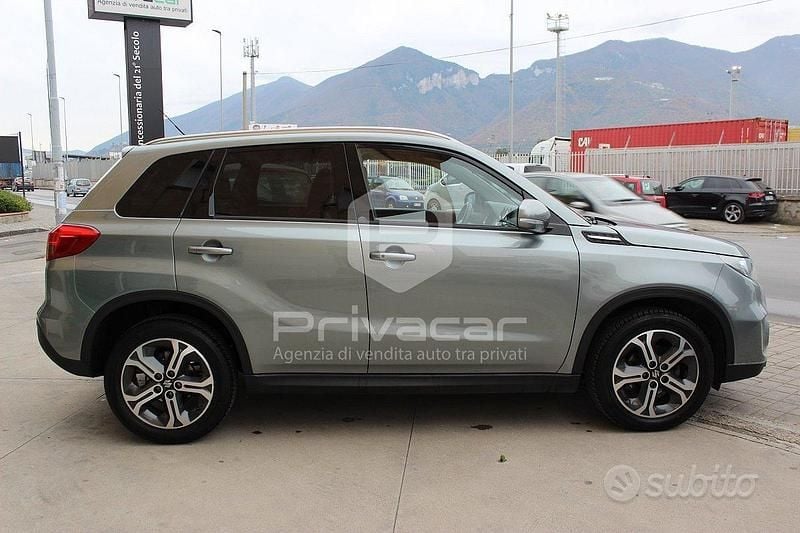 Usata Suzuki Vitara 120 CV (88 kW) 2015 Grigio Station wagon