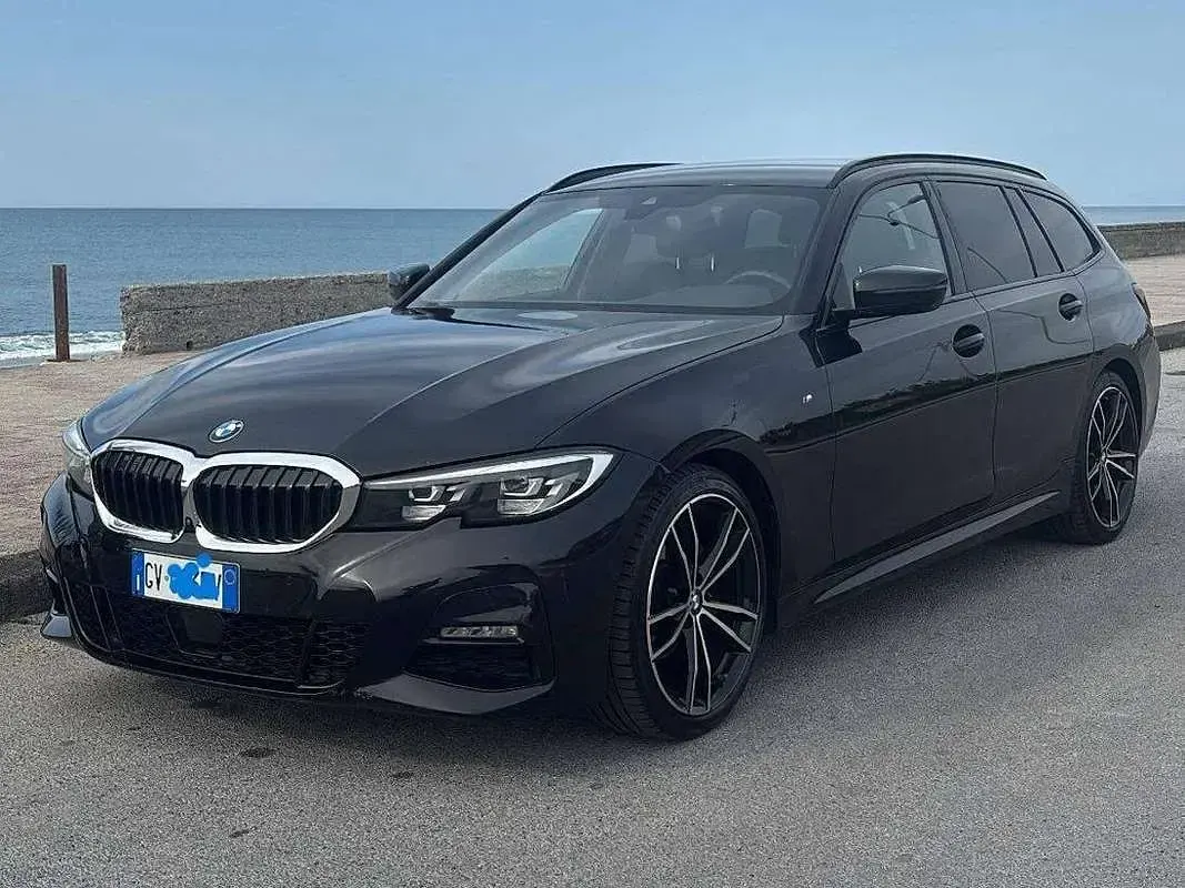 Usata BMW 318 M Sport 150 CV (110 kW) 2021 Nero Station wagon