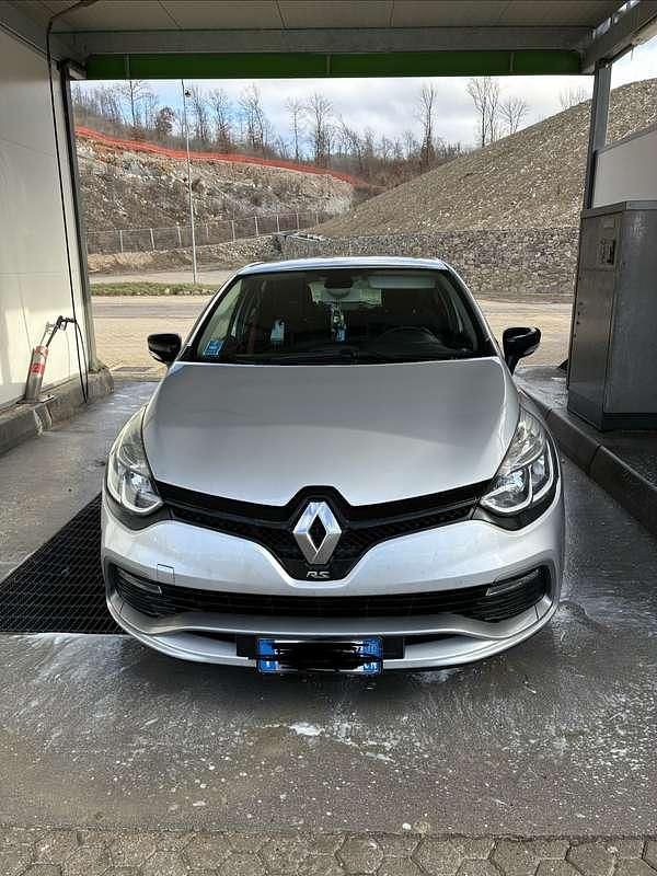 Usata Renault Clio IV 200 CV (147 kW) 2014 Berlina