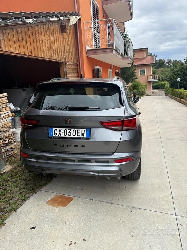 Usata Cupra Ateca 150 CV (110 kW) 2024 Grigio SUV
