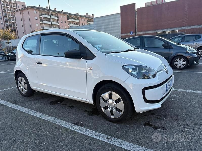 Usata VW up! 2014 Bianco Utilitaria