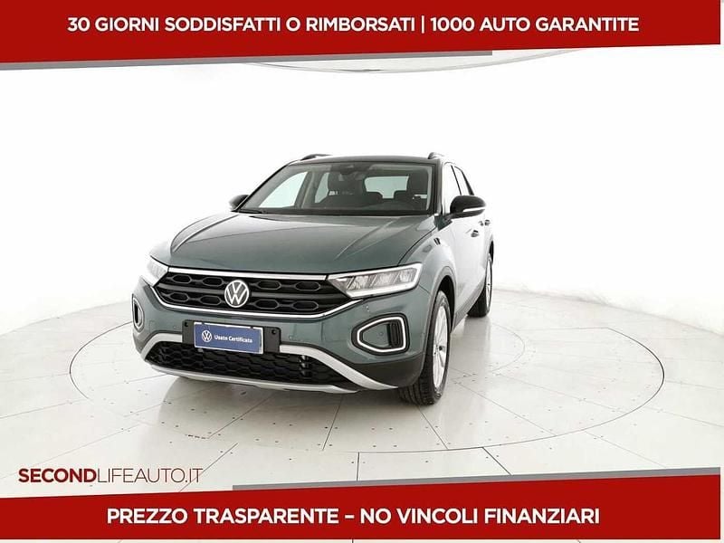 Blu Nuova 2025 VW T-Roc Life SUV | 29.900 € (Buon prezzo) - Immagine 1/4
