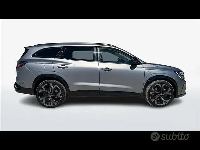 Usata Renault Espace 131 CV (96 kW) 2024 Grigio SUV