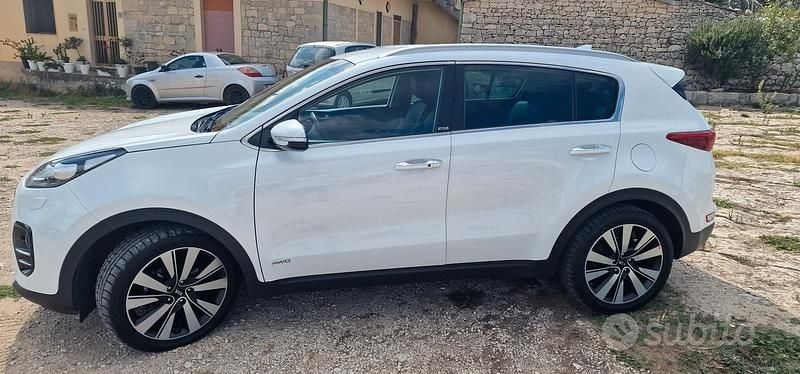 Usata Kia Sportage 136 CV (100 kW) 2017 Bianco SUV