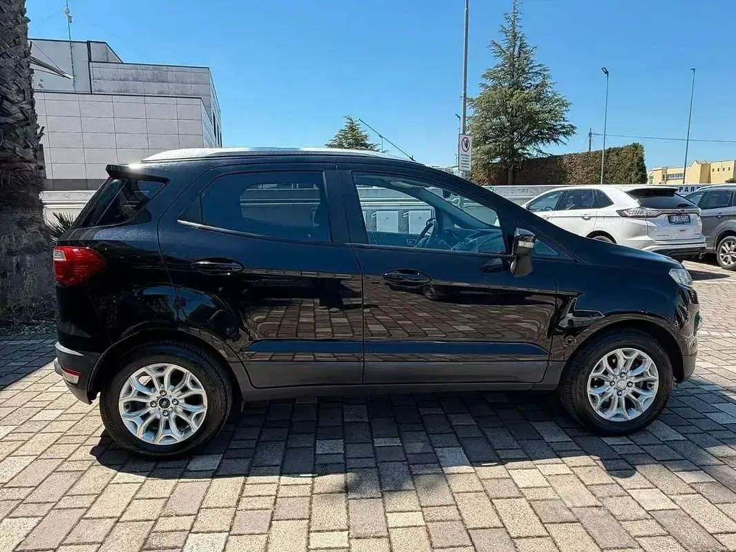 Usata Ford Ecosport Titanium 95 CV (69 kW) 2016 Nero SUV