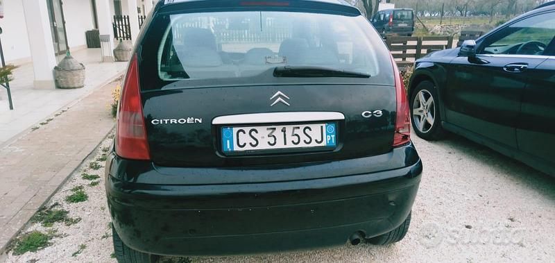 Usata Citroën C3 Exclusive 68 CV (50 kW) 2005 Nero Utilitaria