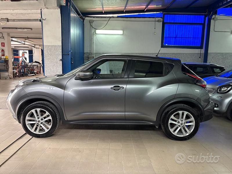 Usata Nissan Juke Tekna 110 CV (80 kW) 2018 Grigio SUV