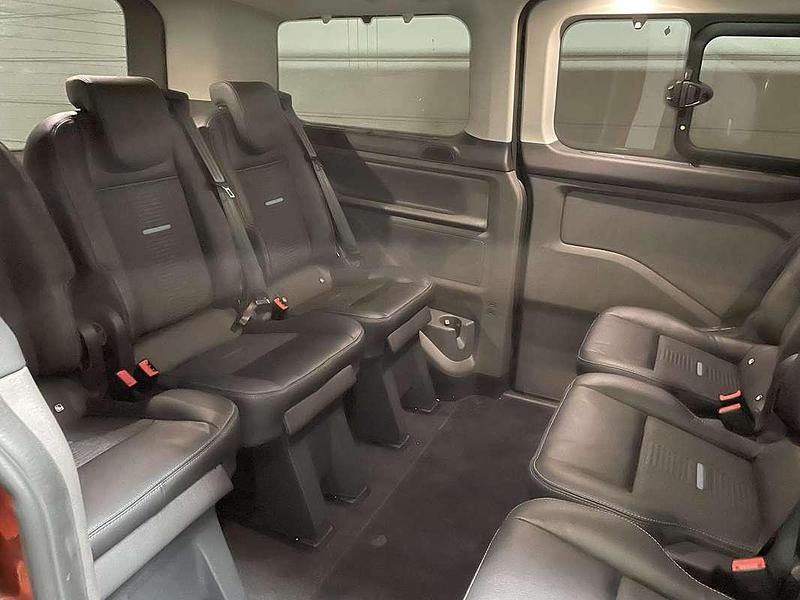 Usata Ford Tourneo Custom Active 185 CV (136 kW) 2021 Furgone