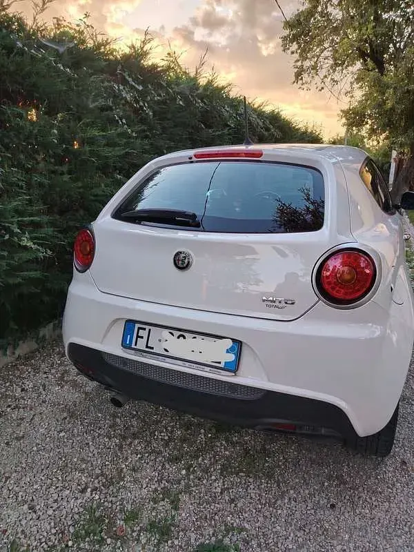 Usata Alfa Romeo MiTo Distinctive 79 CV (58 kW) 2017 Utilitaria
