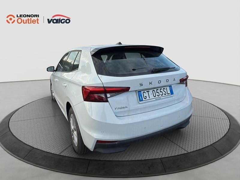 Usata Skoda Fabia Selection 80 CV (58 kW) 2024 Bianco luna metallizzato Berlina