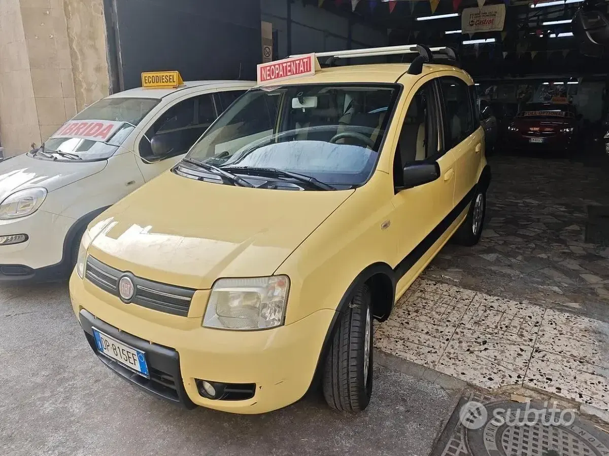 Gebraucht Fiat Panda 4x4 Climbing 60 PS (44 kW) 2008 Gelb Kleinwagen