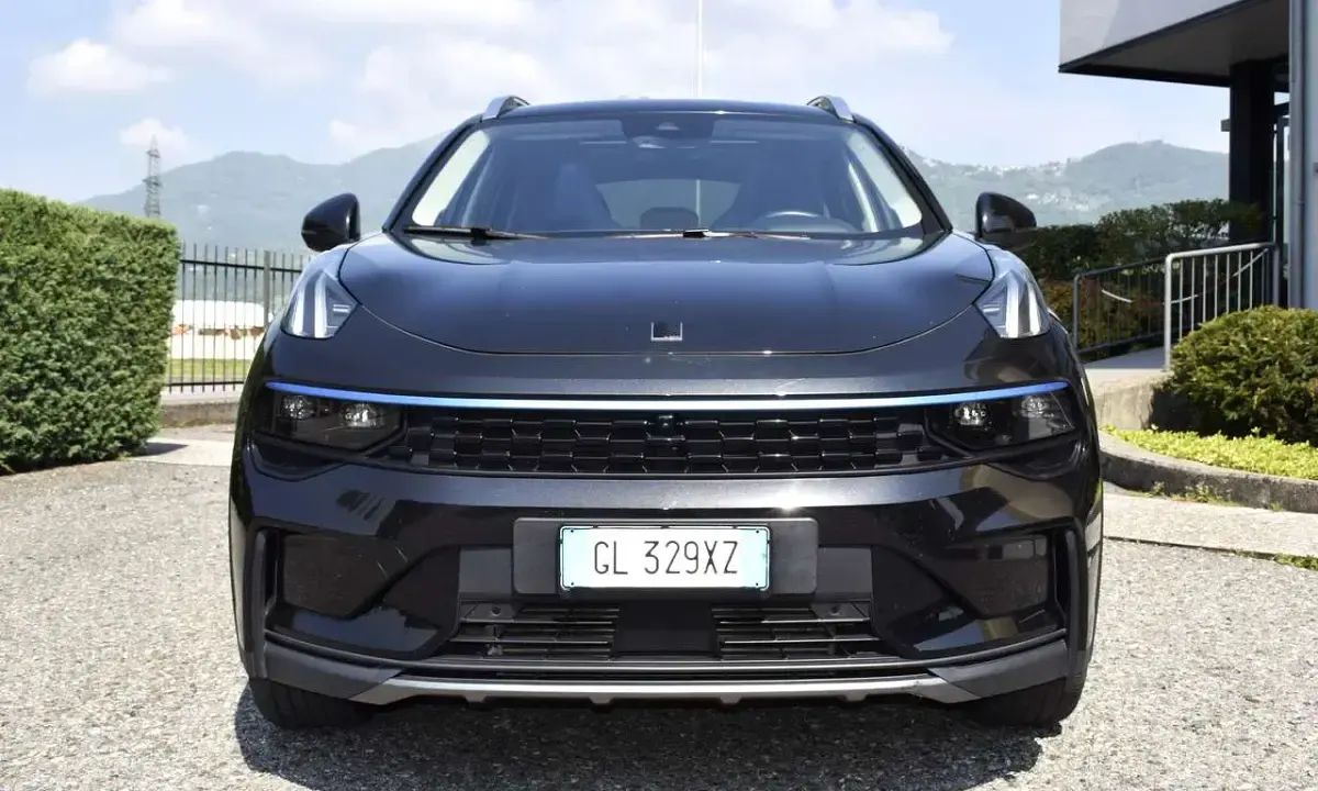 Usata Lynk & Co 01 179 CV (131 kW) 2022 Nero SUV
