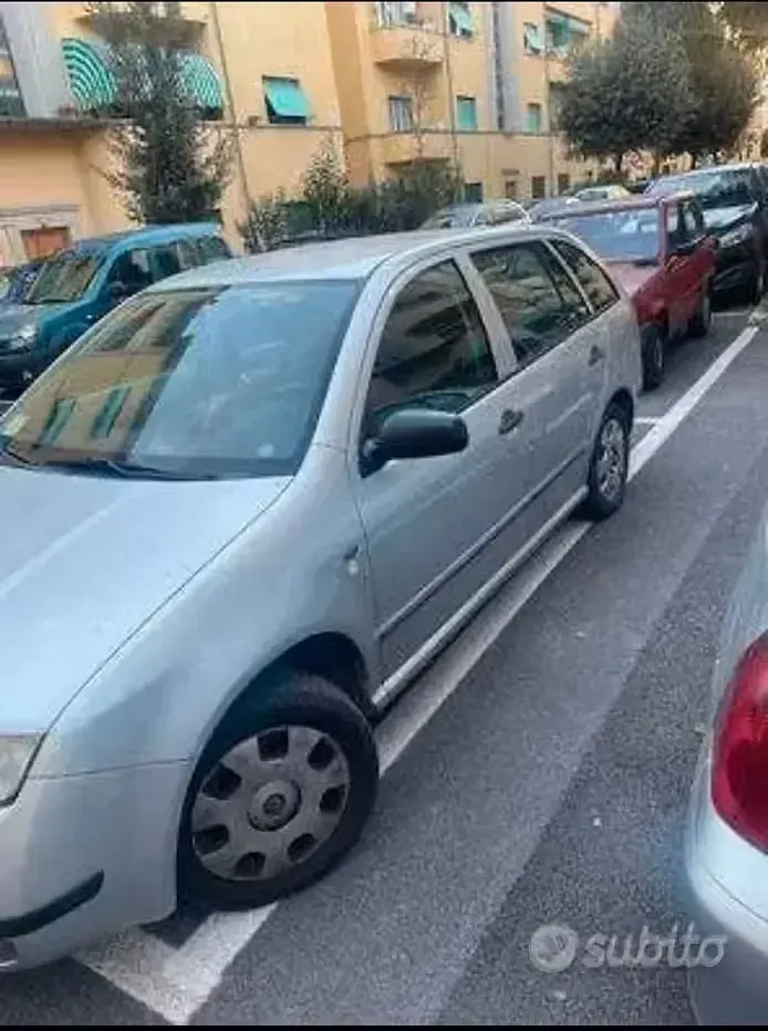 Usata Skoda Fabia 68 CV (50 kW) 2002 Grigio Station wagon