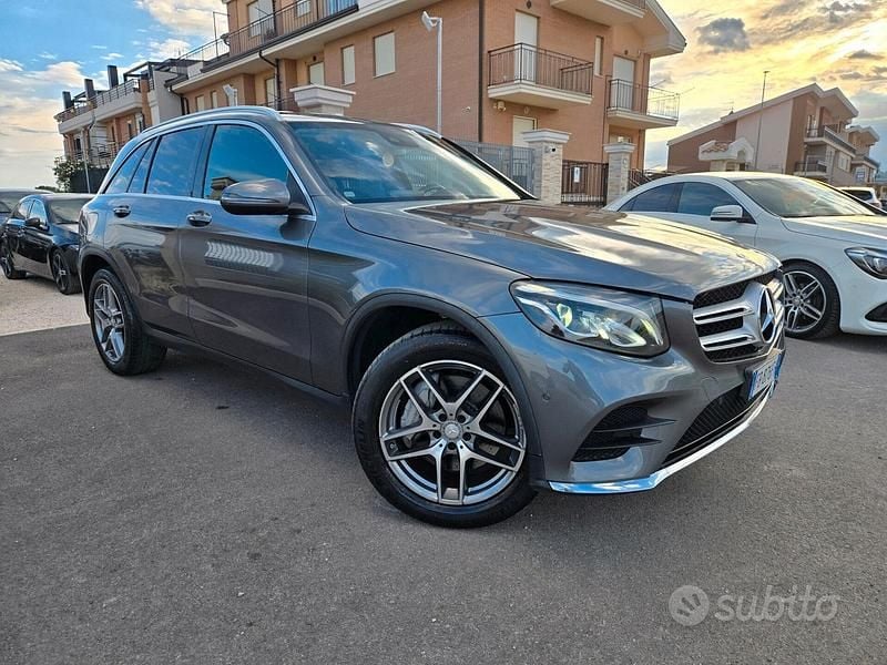 Usata Mercedes GLC220 Premium 169 CV (124 kW) 2016 Nero Station wagon