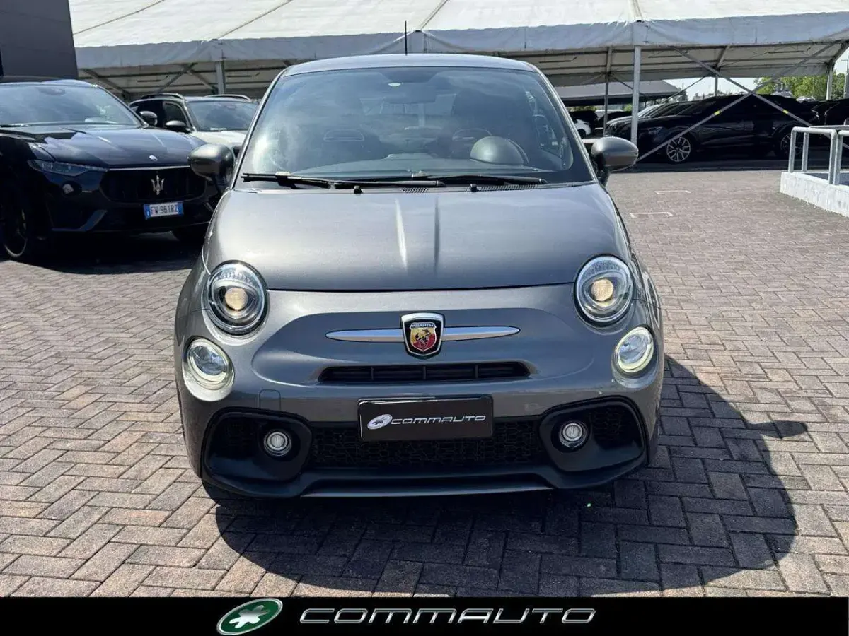 Usata Abarth 595 145 CV (106 kW) 2016 Grigio scuro Utilitaria