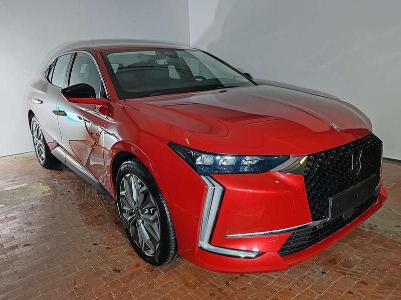 Gebraucht DS Automobiles DS4 Trocadero 131 PS (96 kW) 2023 Rot Limousine