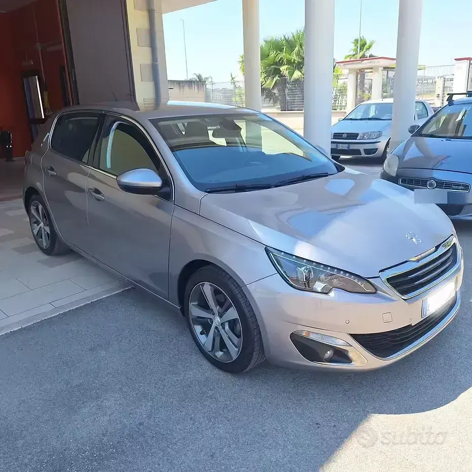 Usata Peugeot 308 Allure 116 CV (85 kW) 2014 Grigio Berlina