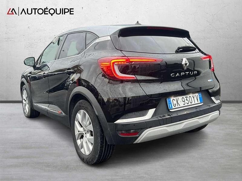 Usata Renault Captur Intens 143 CV (105 kW) 2022 Nero SUV