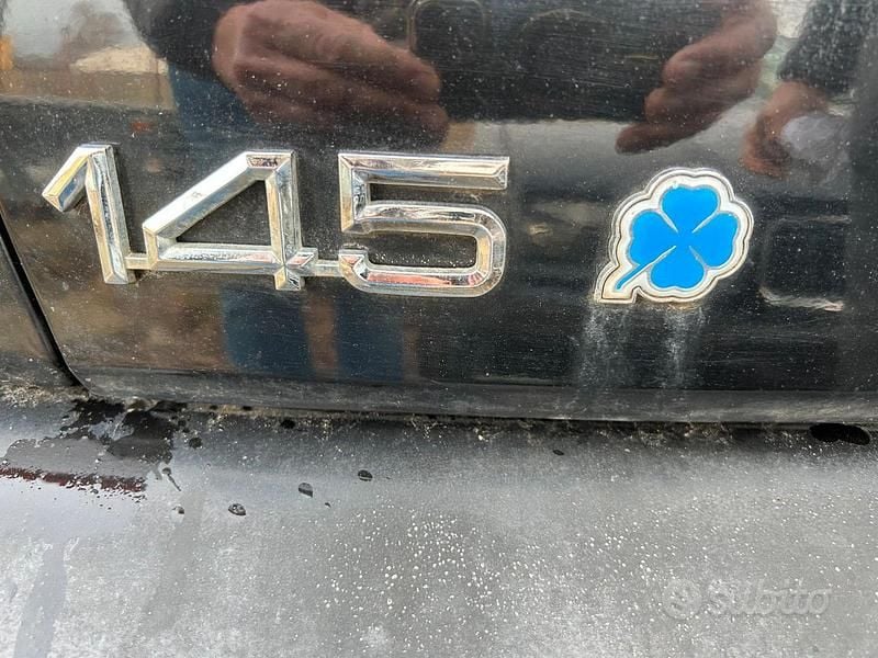 Usata Alfa Romeo 145 200 CV (147 kW) 1997 Nero Utilitaria