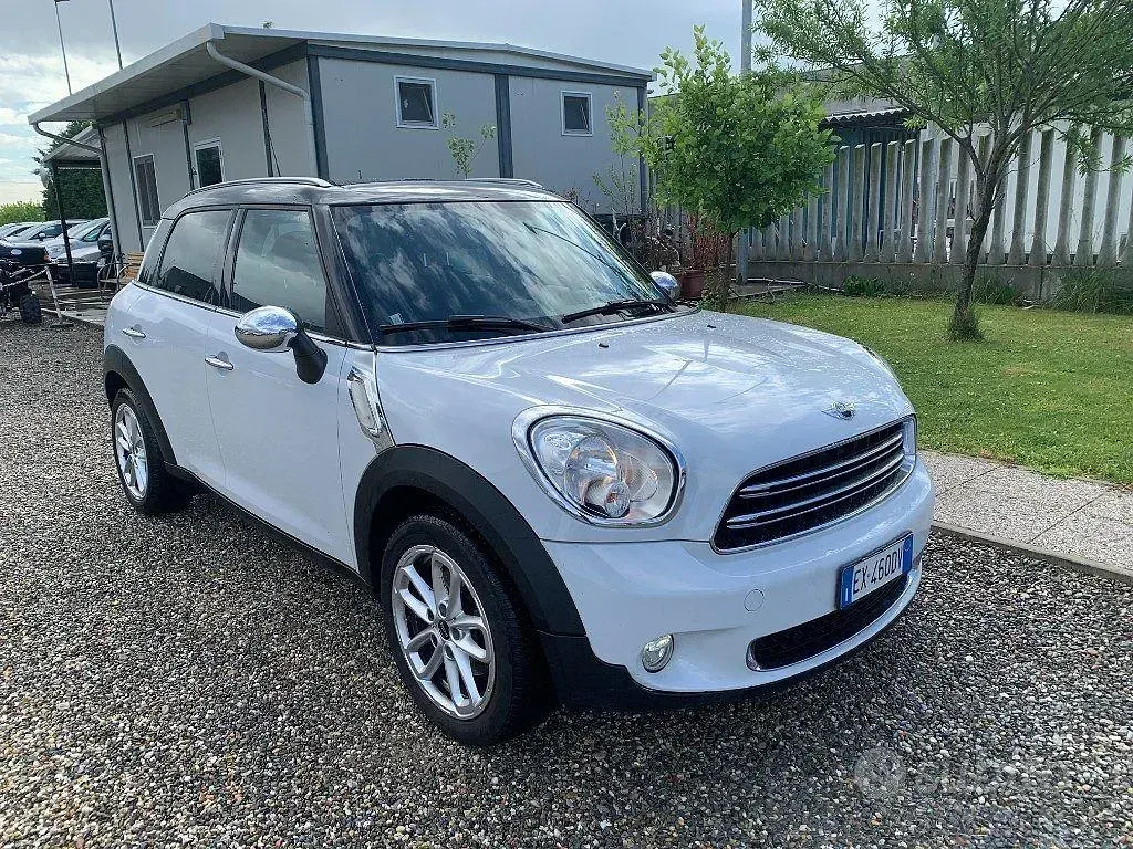Usata Mini Cooper D Countryman 111 CV (81 kW) 2014 Bianco SUV