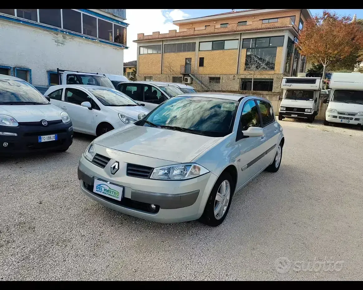 Usata Renault Mégane Sportway 100 CV (73 kW) 2006 Berlina