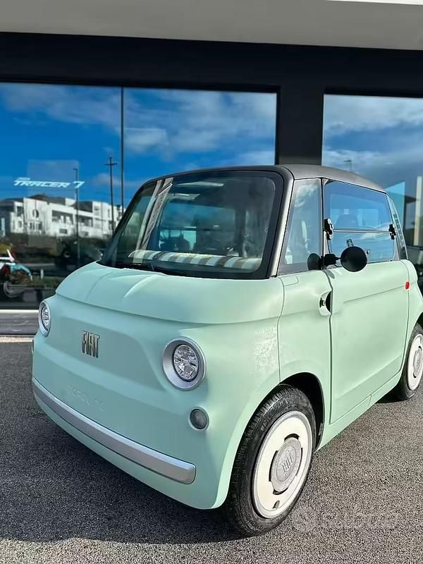 Usata Fiat Topolino 5 kW (8 CV) 2024 Verde Utilitaria