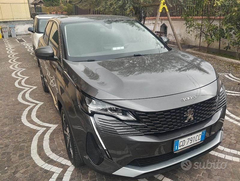 Grigio Usata 2020 Peugeot 3008 Allure Monovolume | 18.000 € (Buon prezzo) - Immagine 1/4
