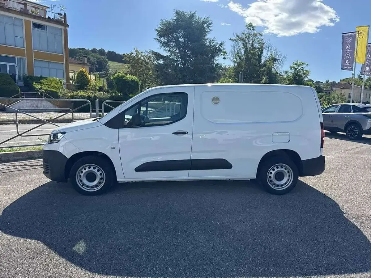 Usata Citroën e-Berlingo 102 CV (75 kW) 2021 Bianco Furgone