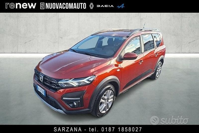 Usata Dacia Jogger Comfort 110 CV (80 kW) 2022 Rosso Monovolume