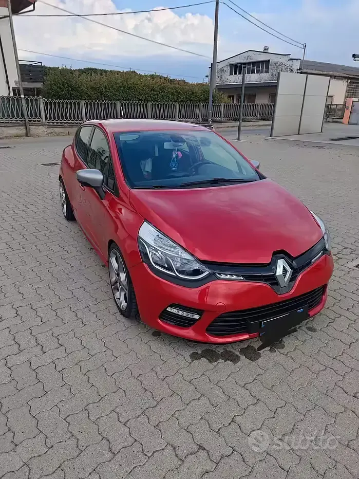 Usata Renault Clio GT GT 120 CV (88 kW) 2014 Rosso Utilitaria