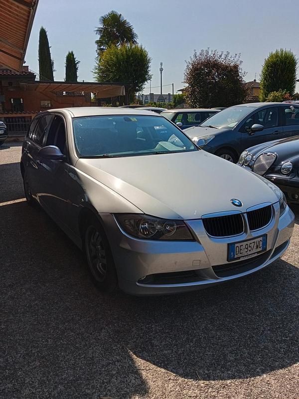 Usata BMW 320 163 CV (119 kW) 2006 Argento Station wagon