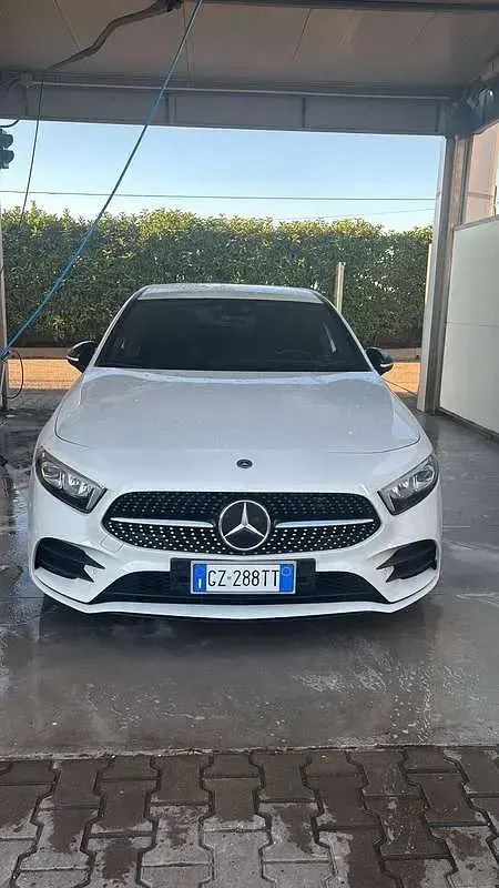 Usata Mercedes A180 Premium 116 CV (85 kW) 2020 Berlina
