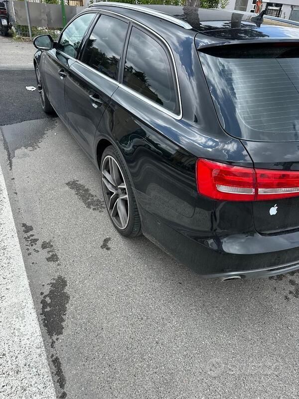 Usata Audi A6 233 CV (171 kW) 2012 Nero Station wagon