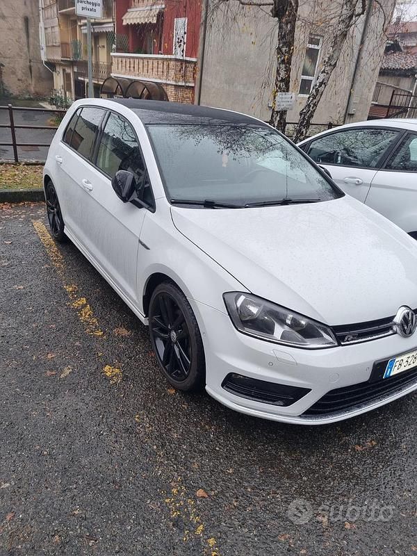 Usata VW Golf VII R-line 110 CV (80 kW) 2015 Bianco Berlina