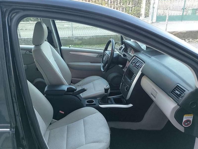 Usata Mercedes B200 140 CV (102 kW) 2008 Monovolume