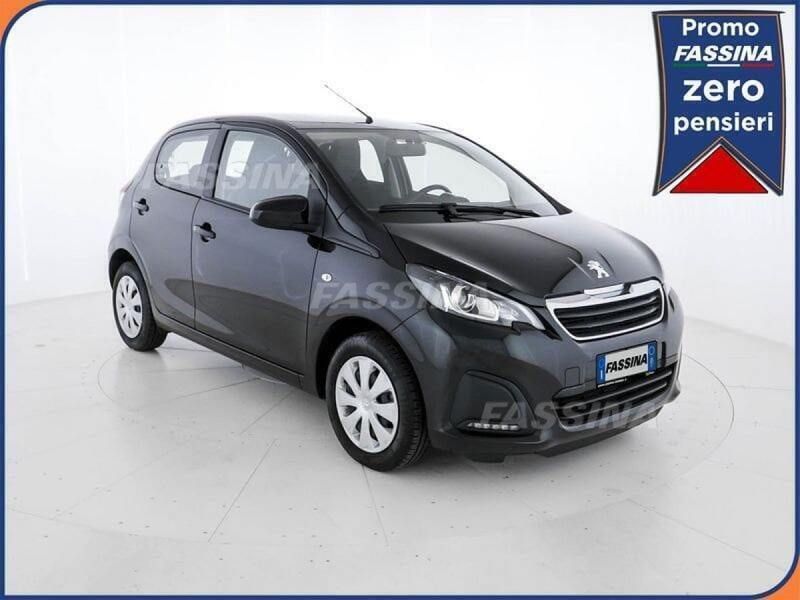 Nero Usata 2022 Peugeot 108 Active Due volumi | 11.800 € (Buon prezzo) - Immagine 1/4