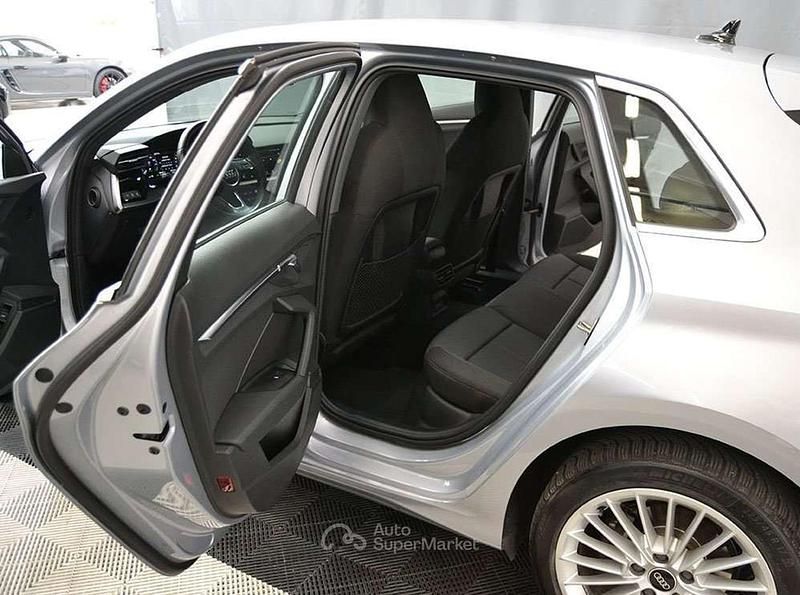 Usata Audi A3 Business 150 CV (110 kW) 2020 Grigio Berlina