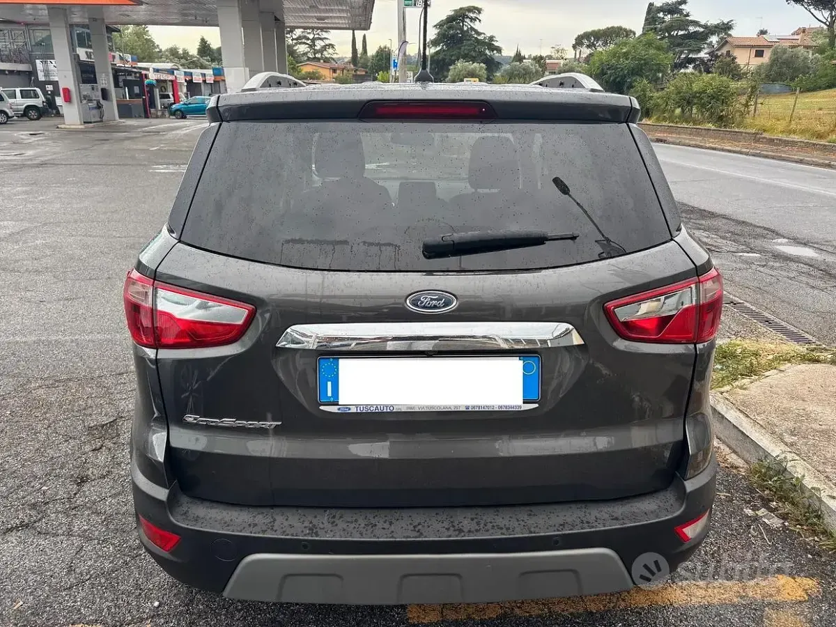 Usata Ford Ecosport Titanium 125 CV (91 kW) 2019 Grigio SUV