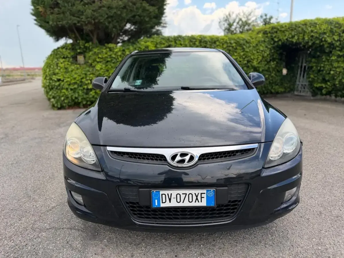 Usata Hyundai i30 108 CV (79 kW) 2009 Nero Berlina