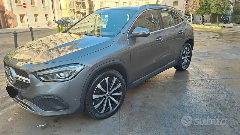 Usata Mercedes GLA200 2020 Grigio SUV