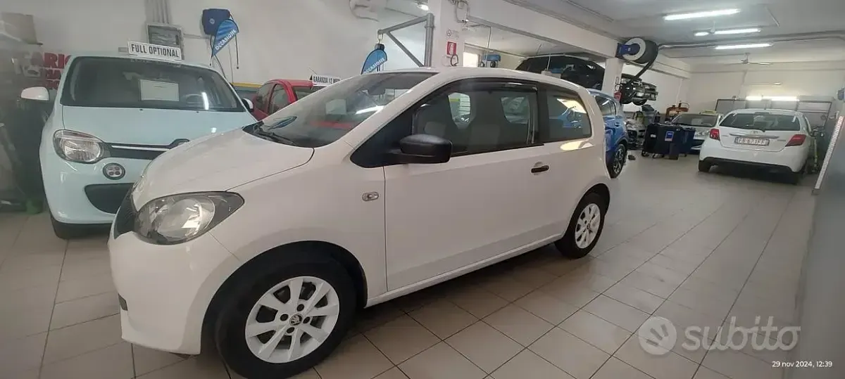 Usata Skoda Citigo Active 60 CV (44 kW) 2012 Bianco Utilitaria