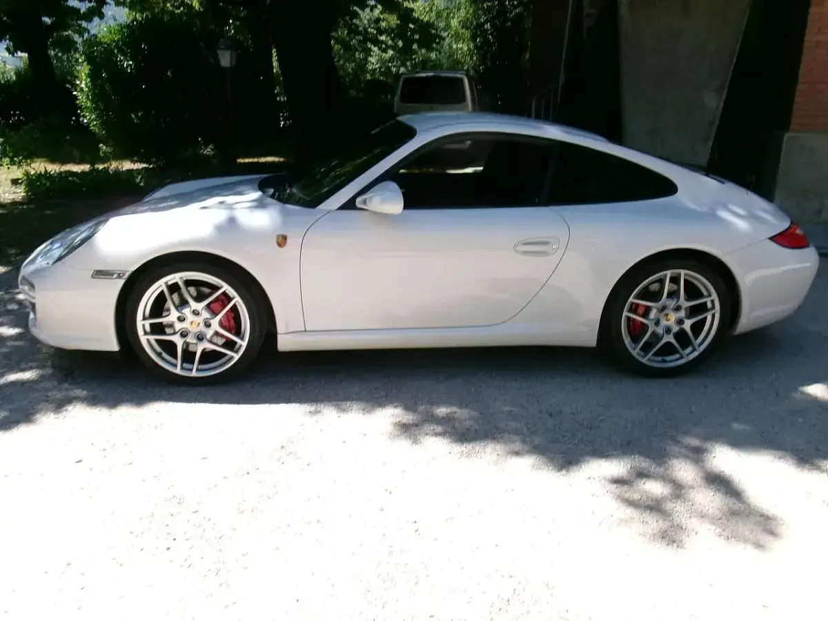 Usata Porsche 997 385 CV (283 kW) 2008 Bianco Coupé