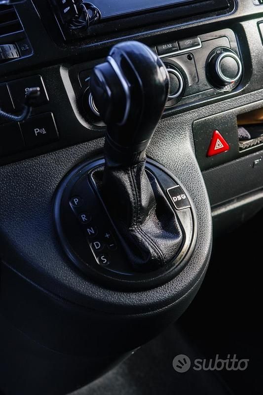 Usata VW Caravelle 2011 Grigio Monovolume