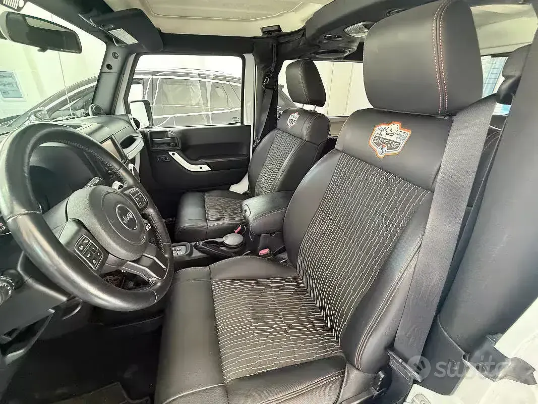 Usata Jeep Wrangler Rubicon 2012 Bianco SUV