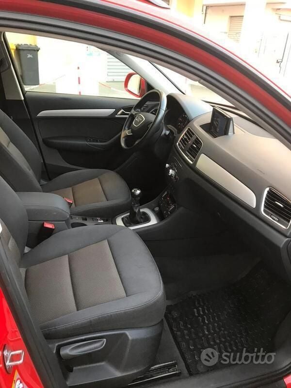 Usata Audi Q3 Ambiente 150 CV (110 kW) 2018 Rosso SUV