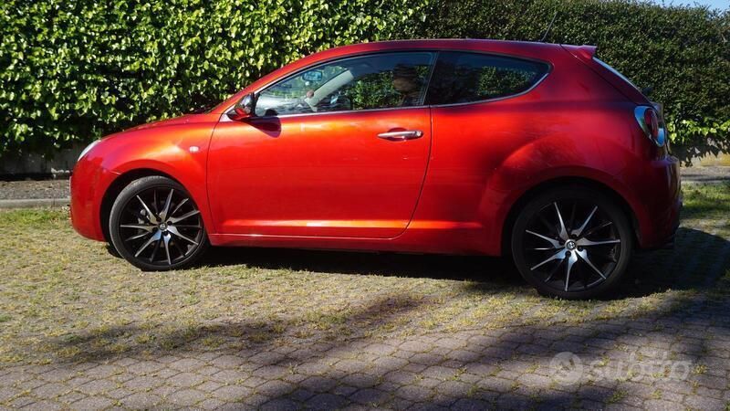 Usata Alfa Romeo MiTo Competizione 155 CV (114 kW) 2008 Rosso Utilitaria