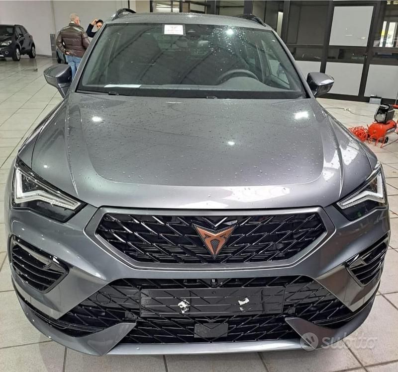 Usata Cupra Ateca 150 CV (110 kW) 2024 Grigio SUV